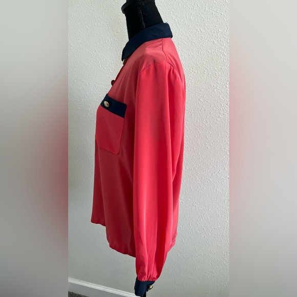 Vintage NWOT Therese Baumaire Paris buttoned blouse top pit to pit 20.5” - Picture 5 of 13